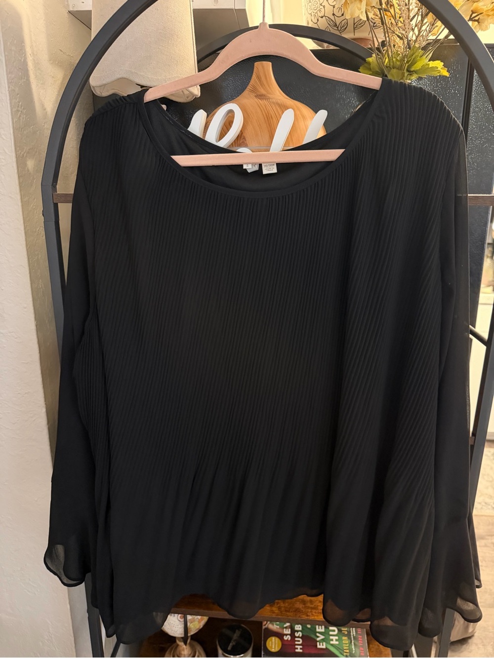 Cato Black Pleated Long Sleeve Blouse